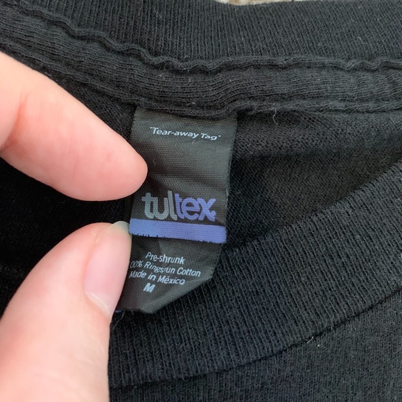 LetLive. Band Tee Medium Excellent Condition - Picture 3 of 3